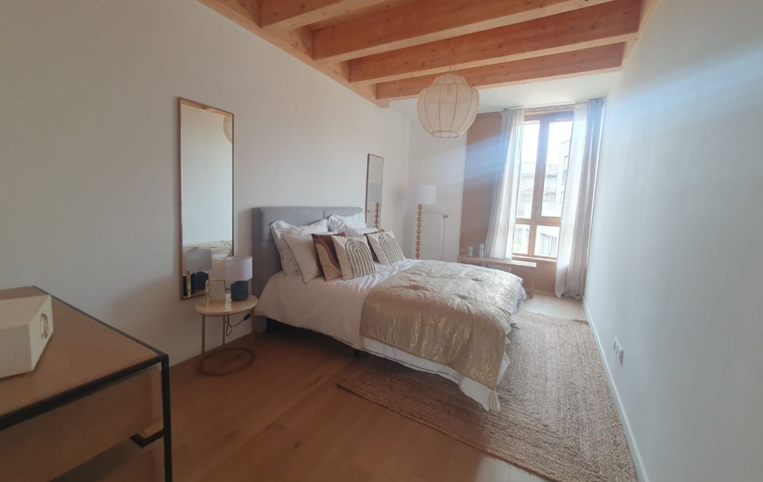 LOGER 9 : Maison / Villa | VERSAILLES (78000) | 100 m2 | 669 000 € 