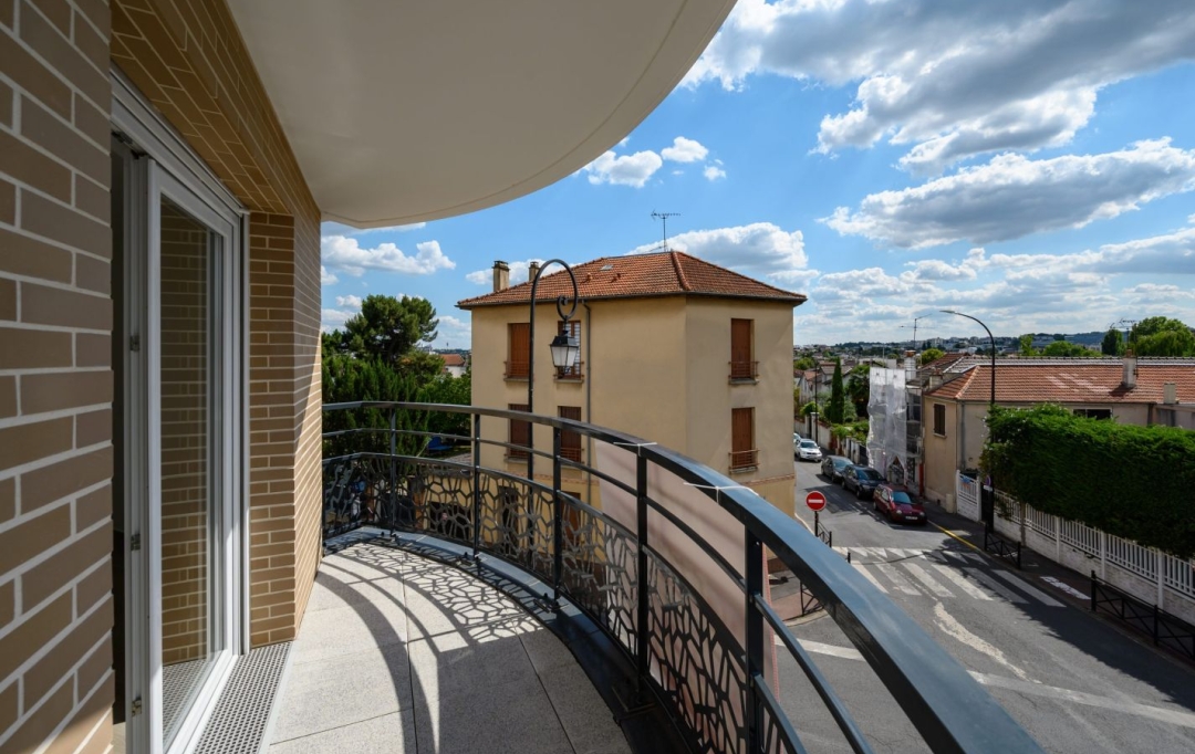 LOGER 9 : Apartment | NEUILLY-PLAISANCE (93360) | 63 m2 | 339 000 € 