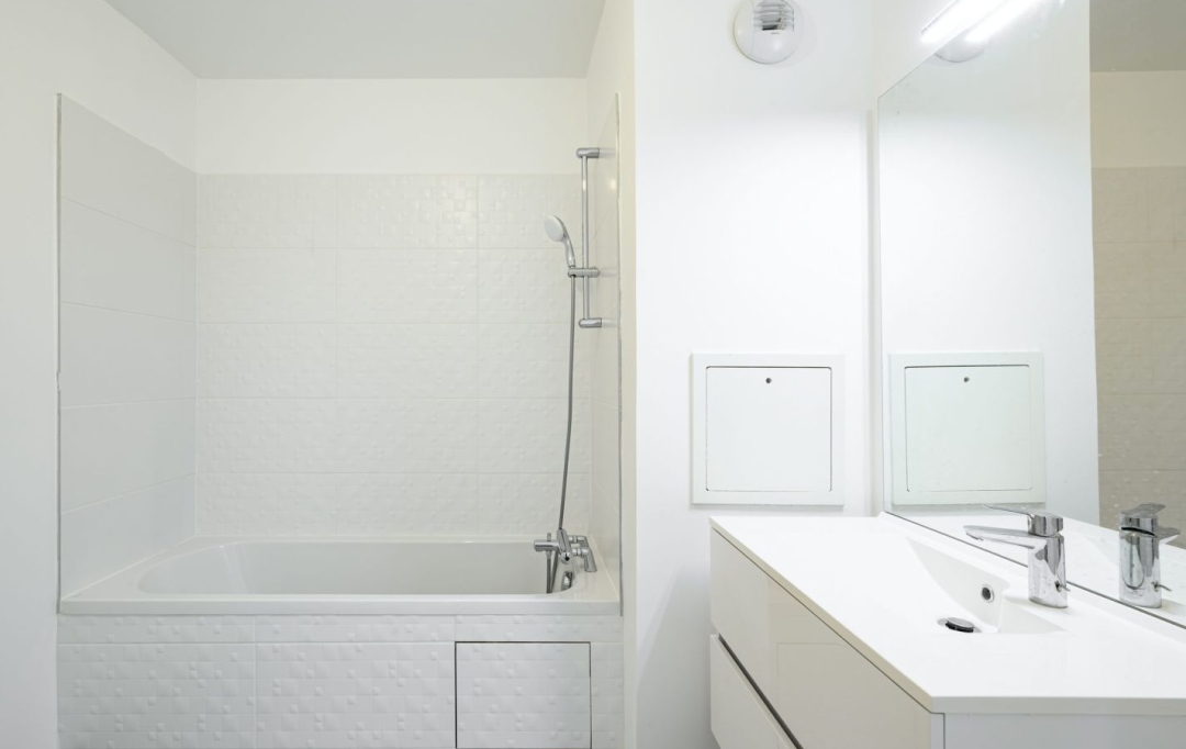 LOGER 9 : Apartment | NEUILLY-PLAISANCE (93360) | 63 m2 | 339 000 € 